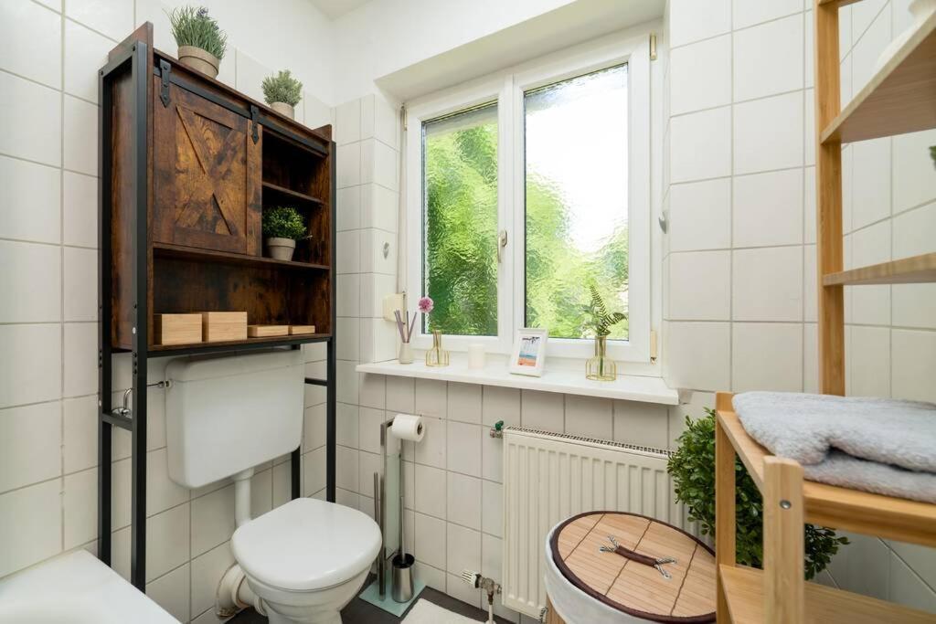 Eg Rechts -Wunderschone 80M² Grosse 3-Zimmer City Wohnung Nahe Salzburg ไฟรลาสซิง ภายนอก รูปภาพ