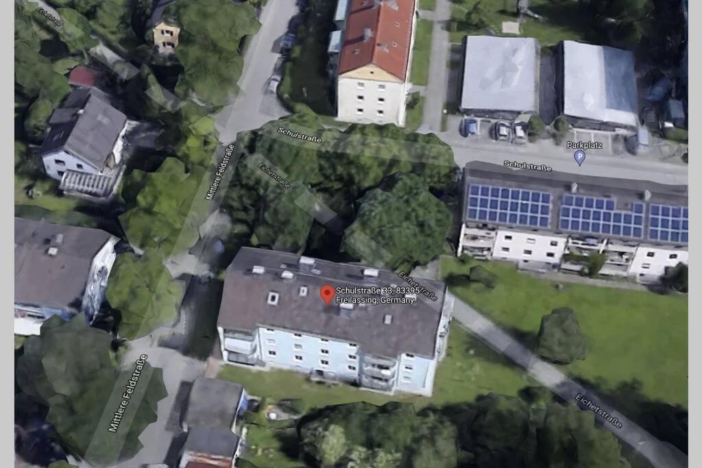 Eg Rechts -Wunderschone 80M² Grosse 3-Zimmer City Wohnung Nahe Salzburg ไฟรลาสซิง ภายนอก รูปภาพ